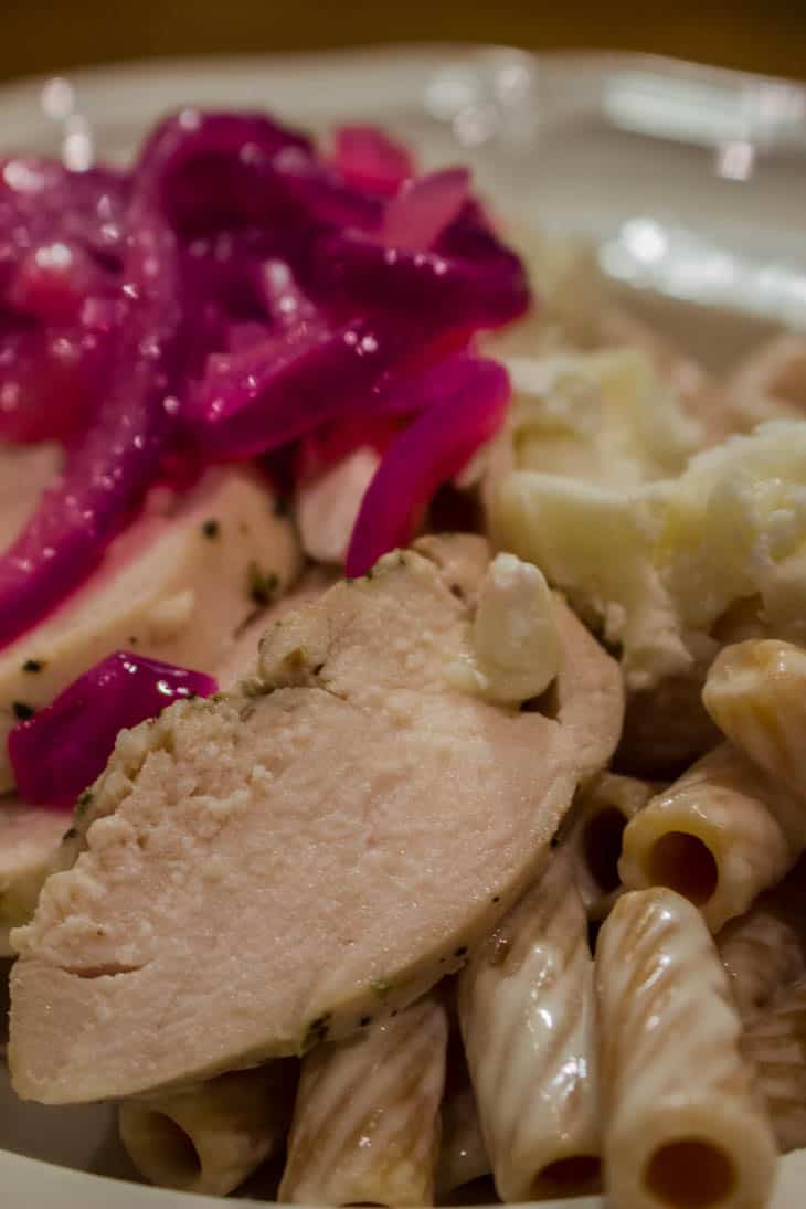 Kana- vuohenjuusto- pasta Kana- vuohenjuusto- pasta