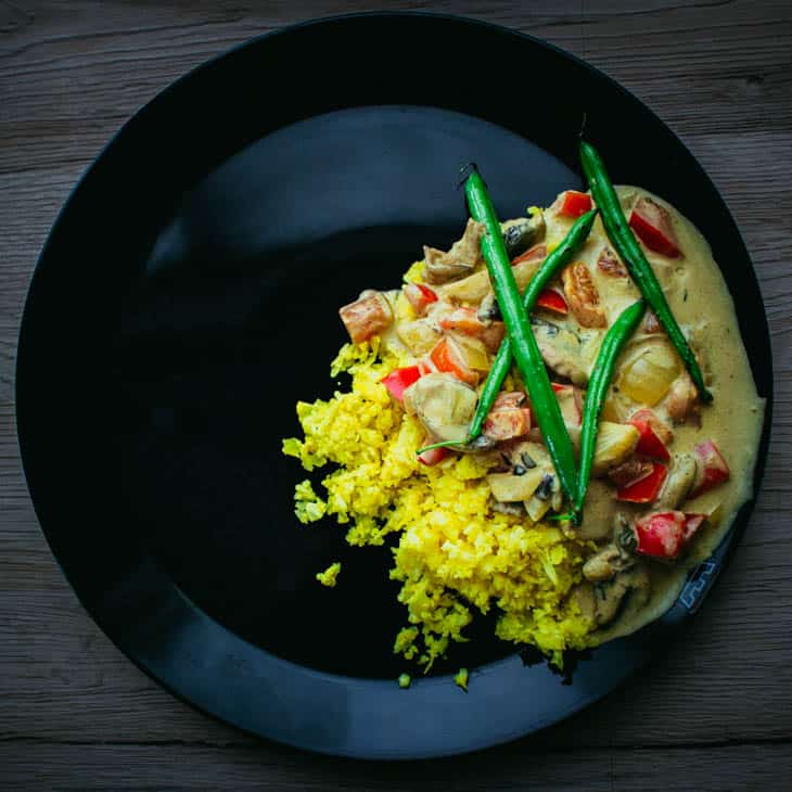Sieni- curry- kastike Sieni- curry- kastike