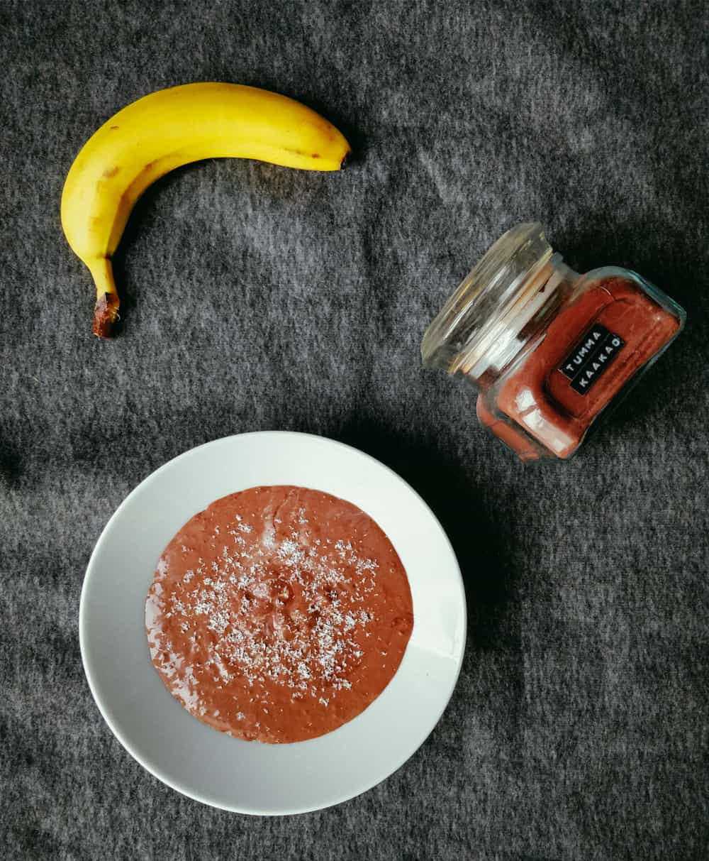 Suklaa- kookos- smoothiebowl Suklaa- kookos- smoothiebowl